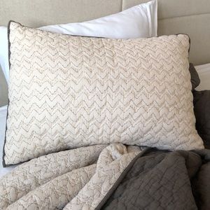 West Elm Zig Zag Quilt & Shams (Twin) - Cream & Khaki